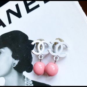 Chanel clip on earrings